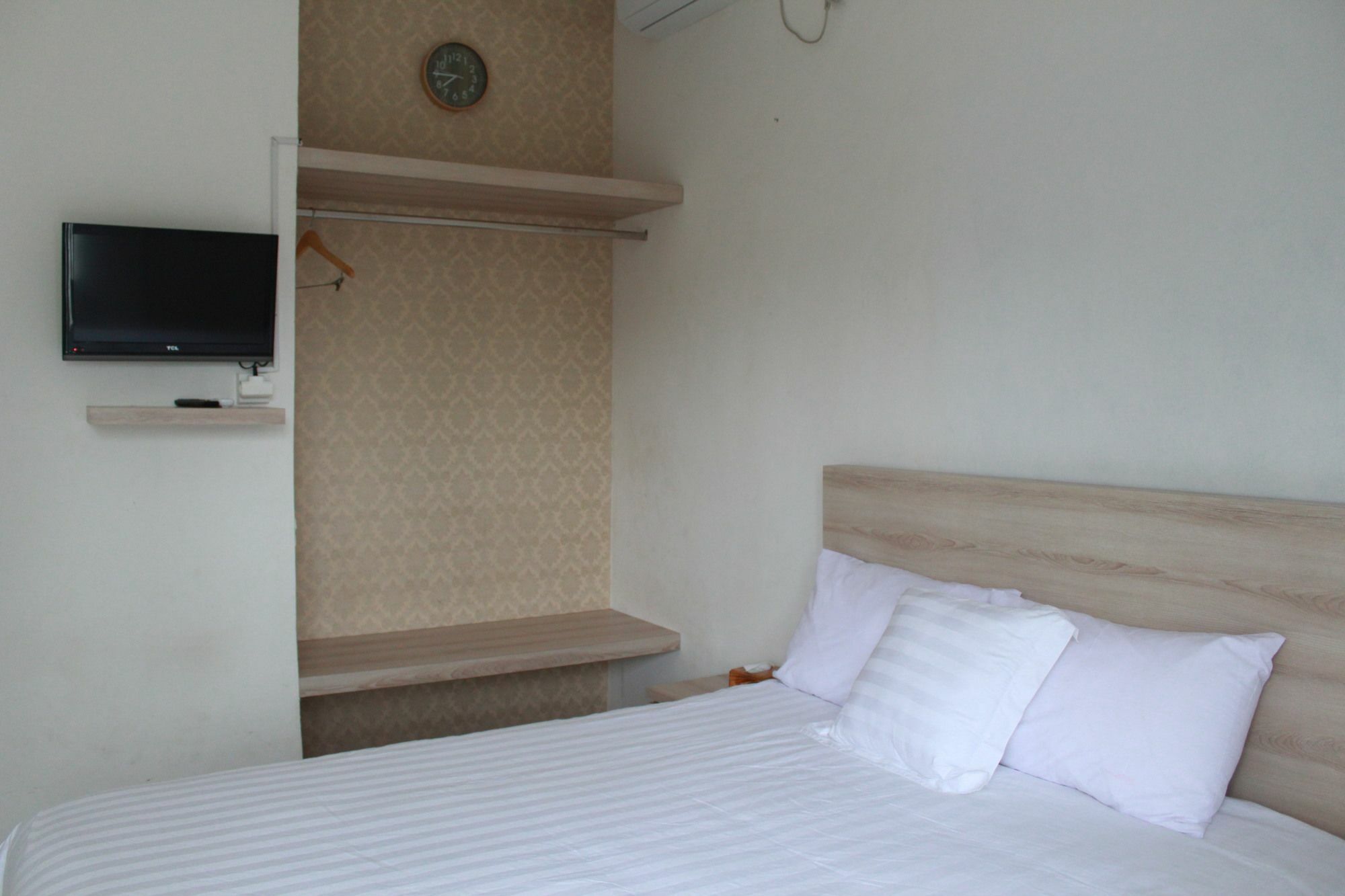 Wika Bali Beach House Jimbaran Exteriör bild